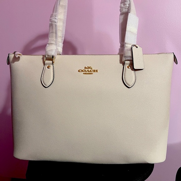 Coach Large Tote in Chalk - Picture 1 of 9
